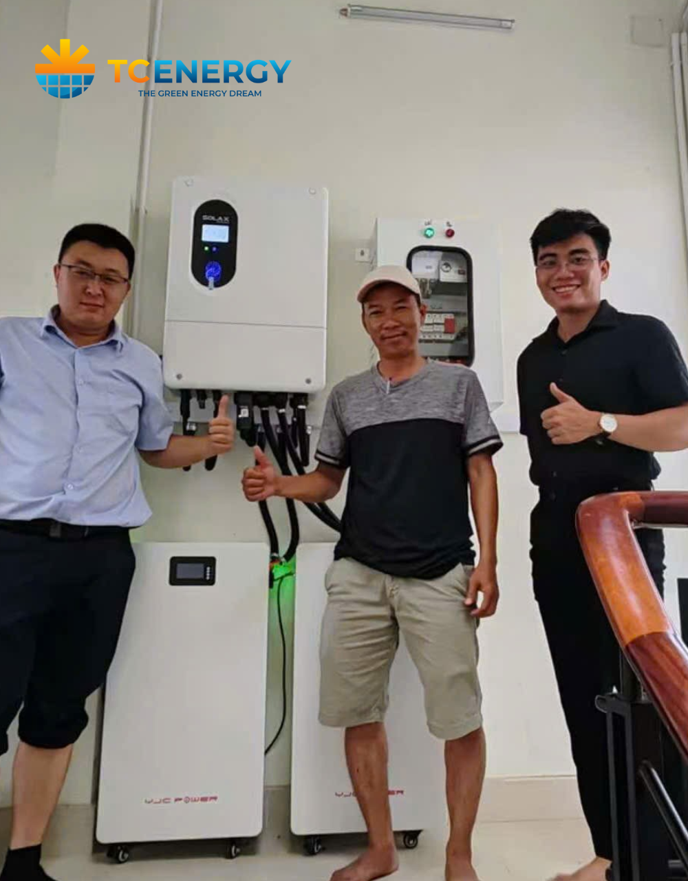 Biến tần 12kW Hybrid SolaX, Pin lưu trữ YJC